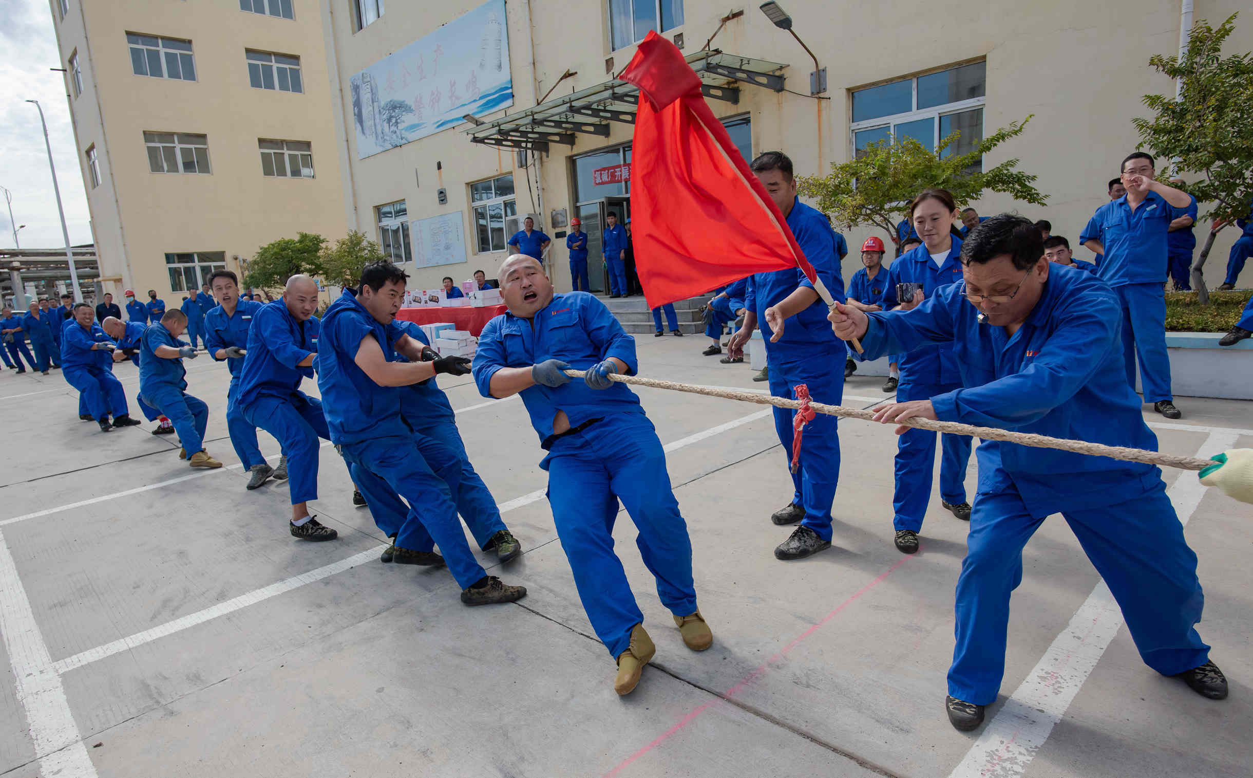 航錦科技開展系列活動(dòng)喜迎國(guó)慶
